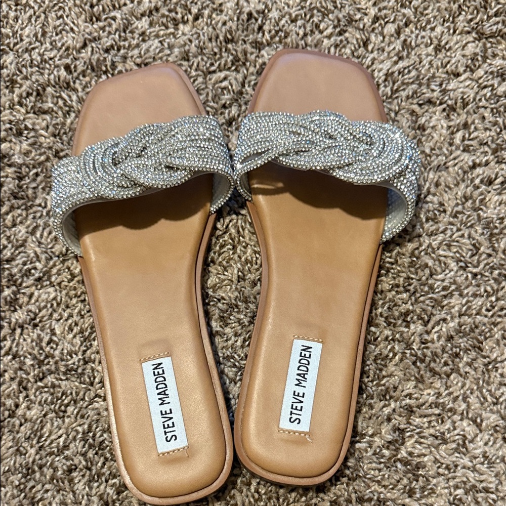 Steve Madden Silver and Tan Women's Sandals